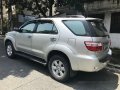 Toyota Fortuner 2010 for sale in Quezon City-2