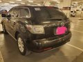 Black Mazda Cx-7 2011 at 60000 km for sale -6