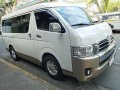 White Toyota Hiace 2015 Van for sale  -8