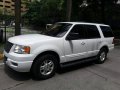 Sell White 2003 Ford Expedition in Pasig-1