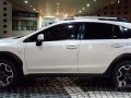 Selling White Subaru Xv 2013 in Mandaluyong-2