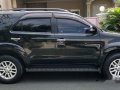 Sell Black 2012 Toyota Fortuner at 40000 km-8