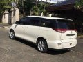 White Toyota Previa 2007 at 95289 km for sale-3