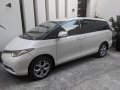 Sell Pearl White 2006 Toyota Previa in San Juan-0