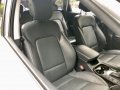 Pearlwhite Hyundai Grand santa fe 2017 for sale in Automatic-5