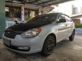 Pearlwhite Hyundai Accent 2004 for sale in Manila-0