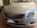 Silver Toyota Camry 2010 for sale in Parañaque-7