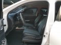 Nissan Navara 2017 Calibre EL Automatic-4