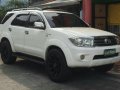 Toyota Fortuner 2009 for sale in Quezon City -5