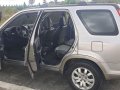 Selling Silver Honda Cr-V 2005 in Cavite-3