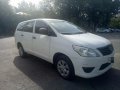 Selling White Toyota Innova 2015 in Pasig-3