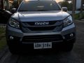 Selling White Isuzu Mu-X 2015 in Manila-3