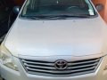 White Toyota Innova 2013 for sale in Manual-6