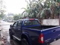 Blue Isuzu D-Max 2009 for sale in Automatic-4