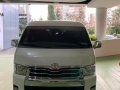 White Toyota Hiace 2016 for sale in Automatic-9