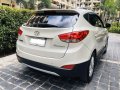 Selling White Hyundai Tucson 2013 in Pasig-3