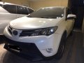 Sell White 2014 Toyota Rav4 in Quezon City-4