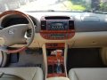 Sell Silver 2005 Toyota Camry Sedan in Manila-2