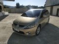 Mitsubishi Grandis 2010 for sale -0