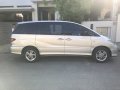 Toyota Previa Model 2004 Plate XNH-613-4