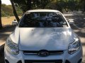 Selling White Ford Focus 2014 in Manila-6