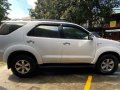 White Toyota Fortuner 2007 for sale in Quezon City-9