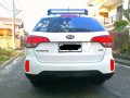 Sell White 2015 Kia Sorento in Manila-4