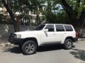 Selling White Nissan Patrol 2011 in Makati-7