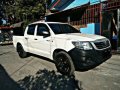 White Toyota Hilux 2012 for sale in Manual-0