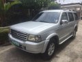 Silver Ford Everest 2005 for sale in Mandaluyong-5