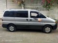 Silver Hyundai Starex 2001 for sale in Automatic-6