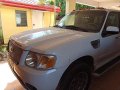 Sell White 2001 Ford Explorer in Bacolod-1