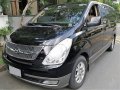 Selling Hyundai Starex 2009 in Makati-5