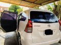 Selling White Toyota Avanza 2014 in Santa Rosa-1