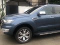 Blue Ford Everest 2016 for sale in Automatic-8