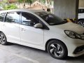 Pearl White Honda Mobilio 2015 for sale in Automatic-5