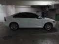 White Volvo S40 2010 for sale in Automatic-5