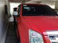 Selling Red Isuzu D-Max 2010 in Taguig-5