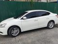 Pearl White Nissan Sylphy 2015 for sale in Quezon City-0