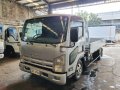 Selling Silver Isuzu Elf 2006 in Pasay-0