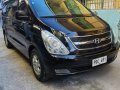 Sell Purple 2010 Hyundai Starex in Manila-8