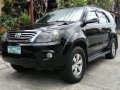 Selling Toyota Fortuner 2005 in Manila-9
