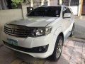 Sell White 2012 Toyota Fortuner in Pilar-7