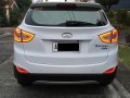 Sell White 2015 Hyundai Tucson in Manila-20