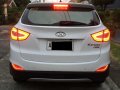 Sell White 2015 Hyundai Tucson in Manila-8