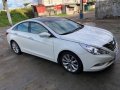 Sell Pearl White 2013 Hyundai Sonata in Makati-8