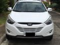 Sell White 2015 Hyundai Tucson in Manila-26