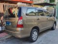 Selling Bronze Toyota Innova 2013 in Manila-3
