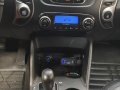 Sell 2011 Hyundai Tucson in Malabon-1