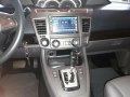 Pearl White Ssangyong Rodius 2017 for sale in Automatic-2
